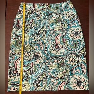 Vintage Lilly Pulitzer size 4 floral pencil skirt with side pockets